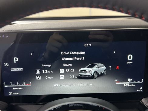 New 2026 Nissan Kicks SR image 10