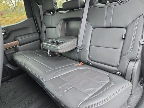 Used 2020 Chevrolet Silverado 1500 High Country w/ Technology Package image 13