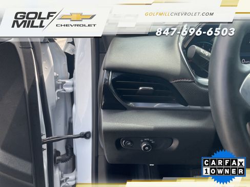 Certified 2023 Chevrolet Traverse RS FWD image 17