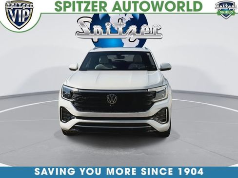 Used 2024 Volkswagen Atlas Cross Sport SEL Premium R-Line AWD/4WD image 4