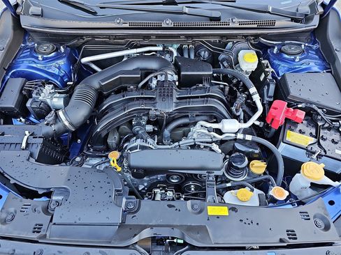 Certified 2025 Subaru Crosstrek 2.0i Premium image 30