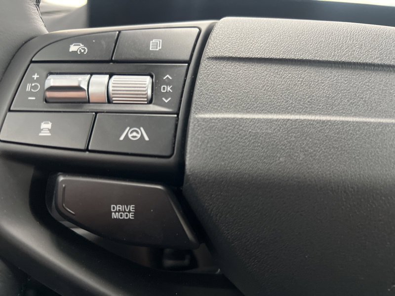 New 2026 Kia Sportage SX FWD image 23