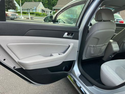 Used 2016 Hyundai Sonata Sport FWD image 15