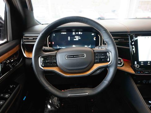 Used 2024 Jeep Grand Wagoneer Series III w/ Rear Seat Video Group 1 image 21