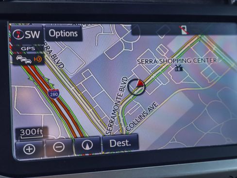 Used 2018 Toyota 4Runner SR5 image 6