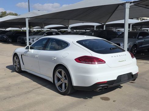 Used 2015 Porsche Panamera S image 7