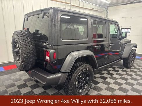 Used 2023 Jeep Wrangler Unlimited w/ Cold Weather Group AWD/4WD image 3