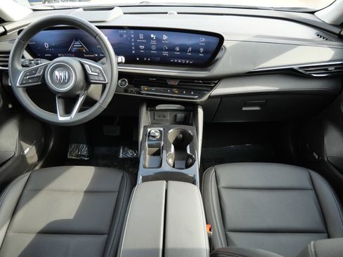 Used 2024 Buick Envision Preferred image 31