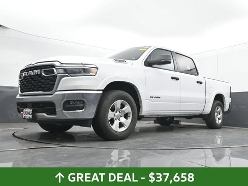 Used 2025 RAM 1500 Big Horn AWD/4WD image 53