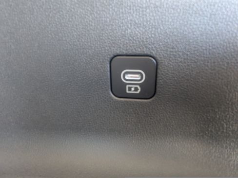 New 2026 Kia Sorento EX w/ EX Premium Package FWD image 16