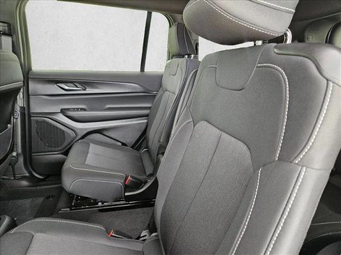 New 2026 Jeep Grand Cherokee L Laredo RWD image 15