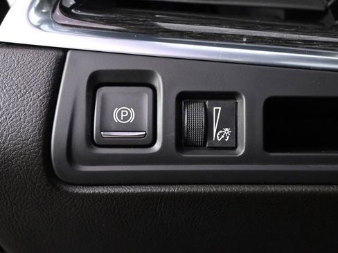 Certified 2023 Cadillac XT5 Premium Luxury AWD/4WD image 24