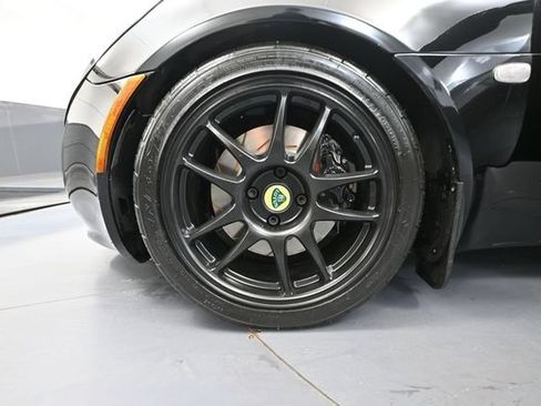 Used 2006 Lotus Elise RWD image 12