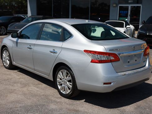 Used 2013 Nissan Sentra SL w/ Leather Pkg FWD image 5