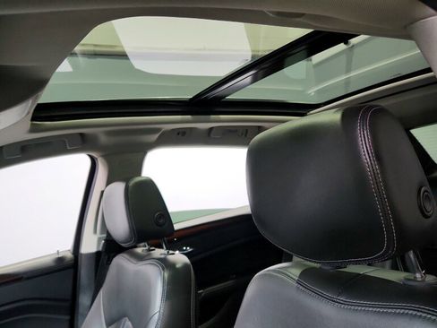 Used 2014 Cadillac SRX Premium image 22