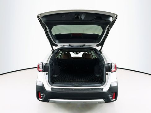 Used 2020 Subaru Outback Touring w/ Popular Package #2 AWD/4WD image 31