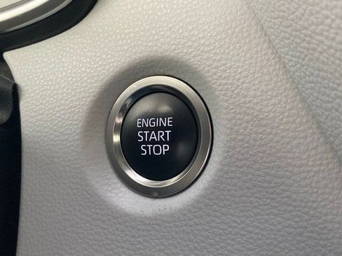 Used 2025 Toyota Corolla XSE FWD image 15