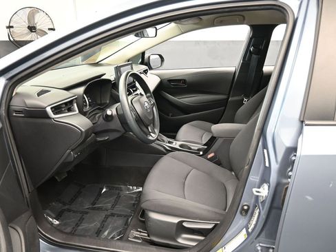 Used 2022 Toyota Corolla LE image 11