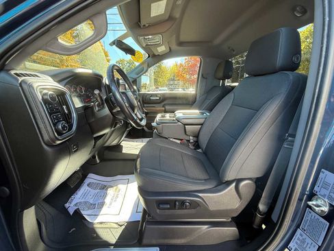 Used 2022 Chevrolet Silverado 2500 LT w/ Convenience Package image 13