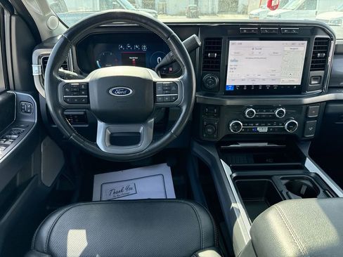 Used 2024 Ford F250 Lariat w/ Lariat Ultimate Package AWD/4WD image 14