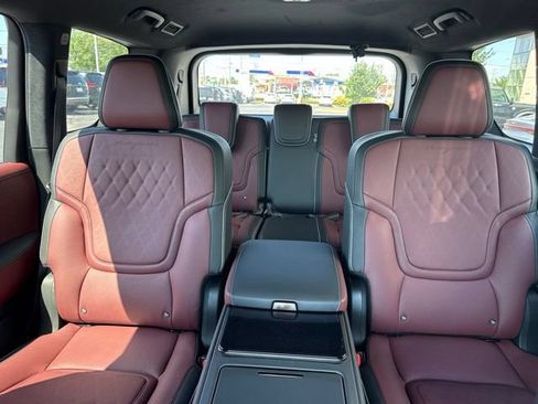 Used 2026 INFINITI QX80 Autograph w/ Premium Cargo Package AWD/4WD image 25