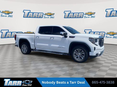 Used 2023 GMC Sierra 1500 Denali w/ Technology Package AWD/4WD image 2