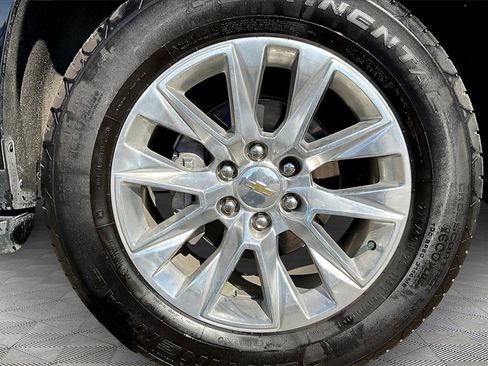 Used 2024 Chevrolet Tahoe Premier image 9