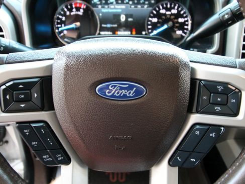 Used 2017 Ford F250 King Ranch w/ King Ranch Ultimate Package AWD/4WD image 28