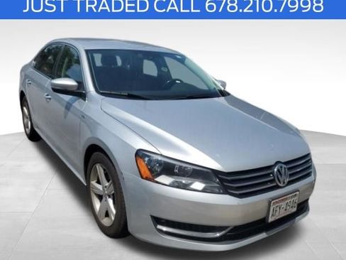 Used 2014 Volkswagen Passat 1.8T Wolfsburg Edition FWD image 1