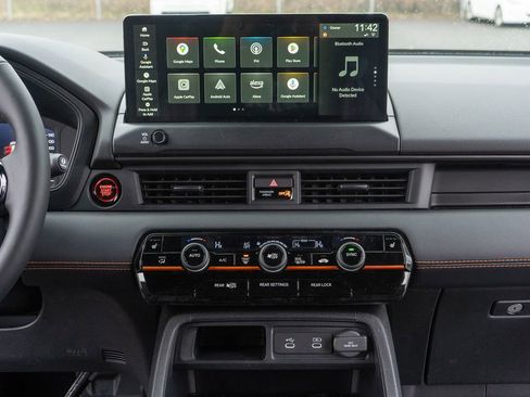 New 2026 Honda Pilot TrailSport image 21
