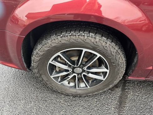 Used 2019 Dodge Grand Caravan GT image 11