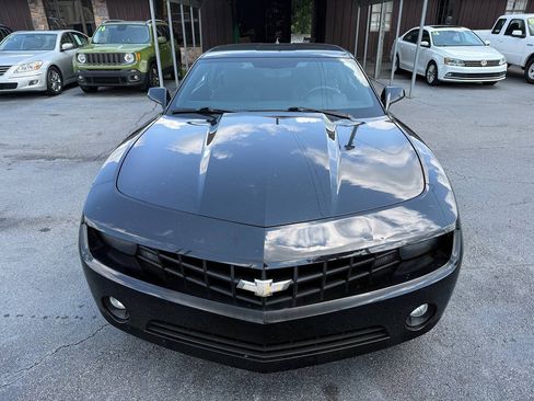 Used 2011 Chevrolet Camaro LT RWD image 9