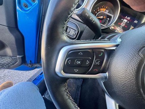 Used 2021 Jeep Wrangler Unlimited Sahara image 28