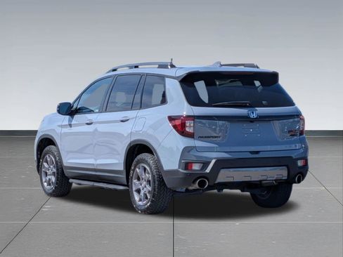 Certified 2024 Honda Passport TrailSport image 2