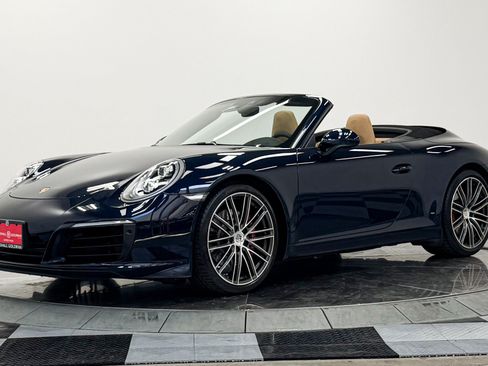 Used 2018 Porsche 911 Carrera S RWD image 5