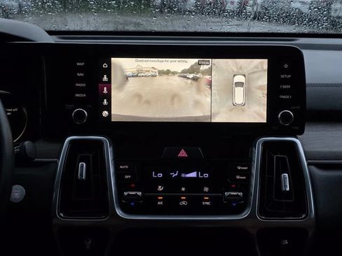 Certified 2023 Kia Sorento SX Prestige AWD/4WD image 26