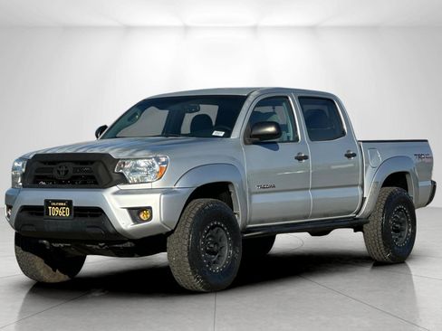 Used 2013 Toyota Tacoma 4x4 Double Cab w/ TRD Off-Road Pkg image 7