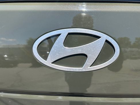 Used 2025 Hyundai Santa Fe Limited AWD/4WD image 26