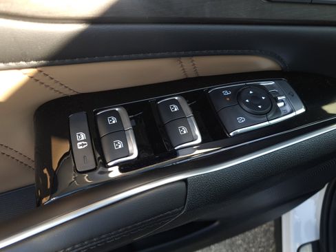 New 2025 Kia Sorento SX Prestige w/ Olive Brown Leather Package image 22