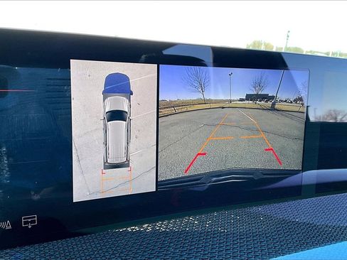 Certified 2025 Cadillac Escalade V image 23