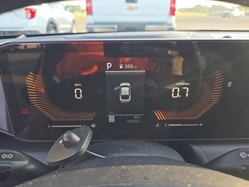 Used 2025 Kia K4 FWD image 2