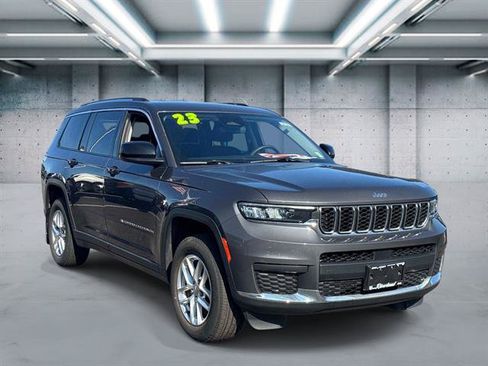 Used 2023 Jeep Grand Cherokee L Laredo AWD/4WD image 3