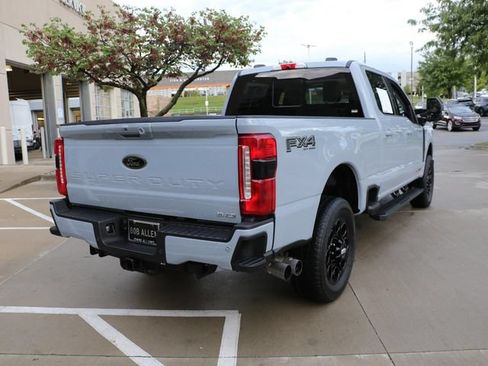 Used 2024 Ford F250 Lariat w/ Lariat Ultimate Package AWD/4WD image 6