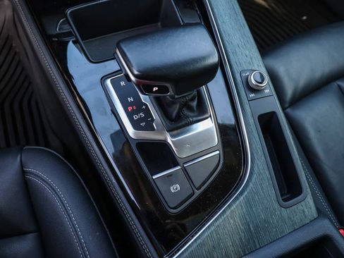 Used 2021 Audi A4 2.0T allroad Premium Plus w/ Premium Plus Package image 24