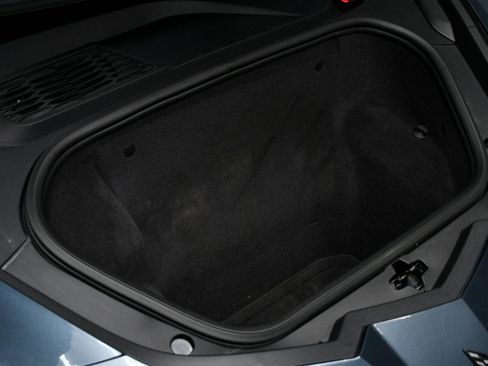 Used 2021 Chevrolet Corvette Stingray Coupe w/ Z51 Performance Package RWD image 23