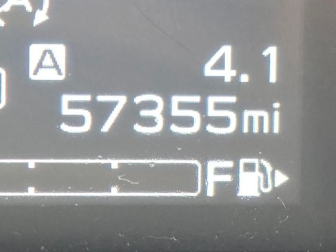 Used 2021 Subaru Crosstrek 2.5i Sport AWD/4WD image 17