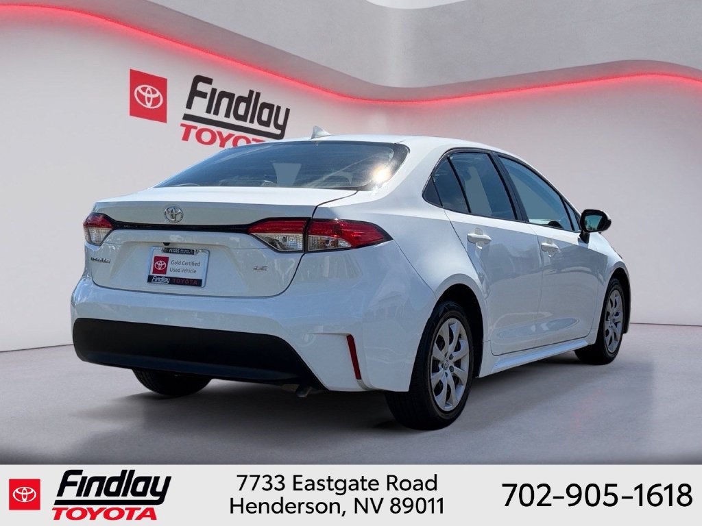 Certified 2025 Toyota Corolla LE FWD image 3