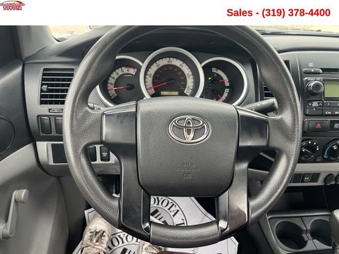 Used 2012 Toyota Tacoma 4x4 Regular Cab image 14