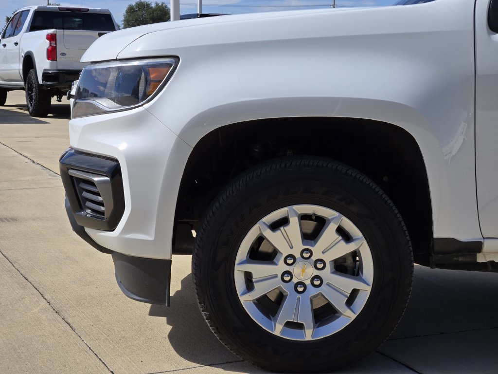 Used 2022 Chevrolet Colorado LT w/ Fleet Safety Package RWD image 8