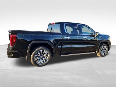 New 2026 GMC Sierra 1500 Denali image 2